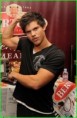 /album/crepusculo/taylor-lautner-shirtless-jpg/